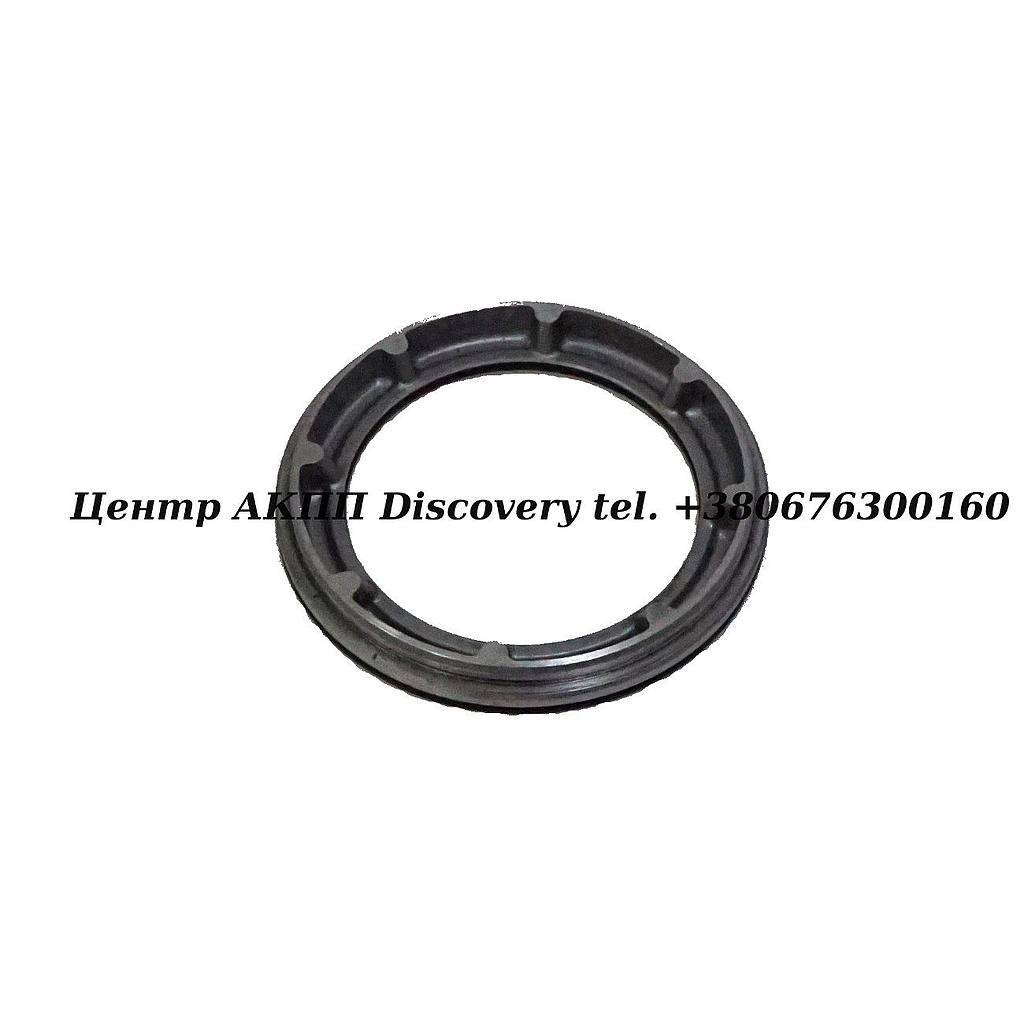 Piston Retainer "F" clutch oil dam 5HP19 (Used)