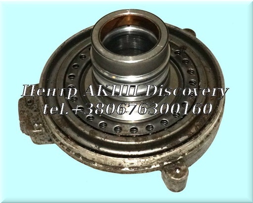 [US14713C] Супорт Ведоної Зірочки 4T40E 2003-Up (Б/В)
